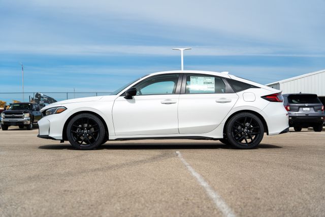 2026 Honda Civic Hatchback Sport photo 4