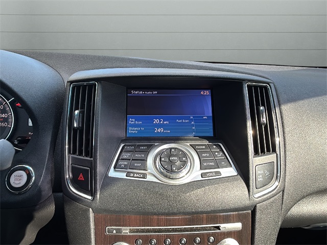 2012 Nissan Maxima SV photo 14