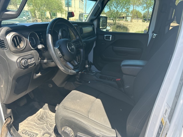 2021 Jeep Gladiator Sport photo 9