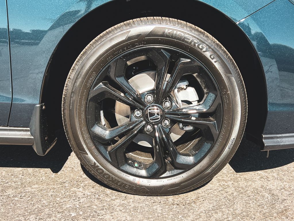 2025 Honda Accord SE photo 4