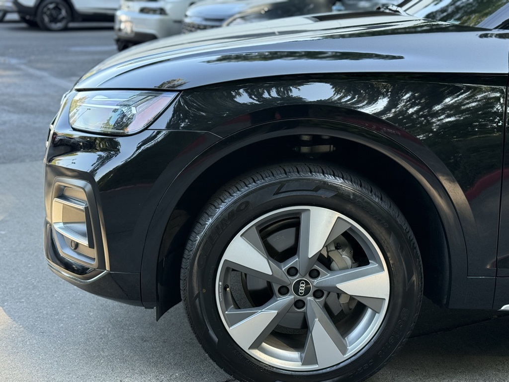 2022 Audi Q5 40 Premium Plus photo 7
