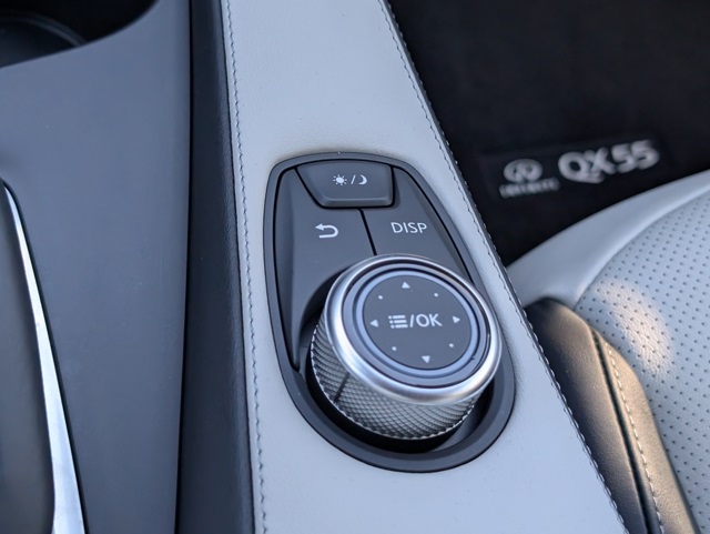 2025 Infiniti QX55 Luxe photo 18
