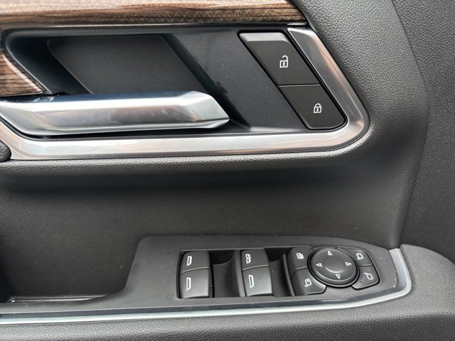 2025 Chevrolet Silverado 3500HD LT photo 19