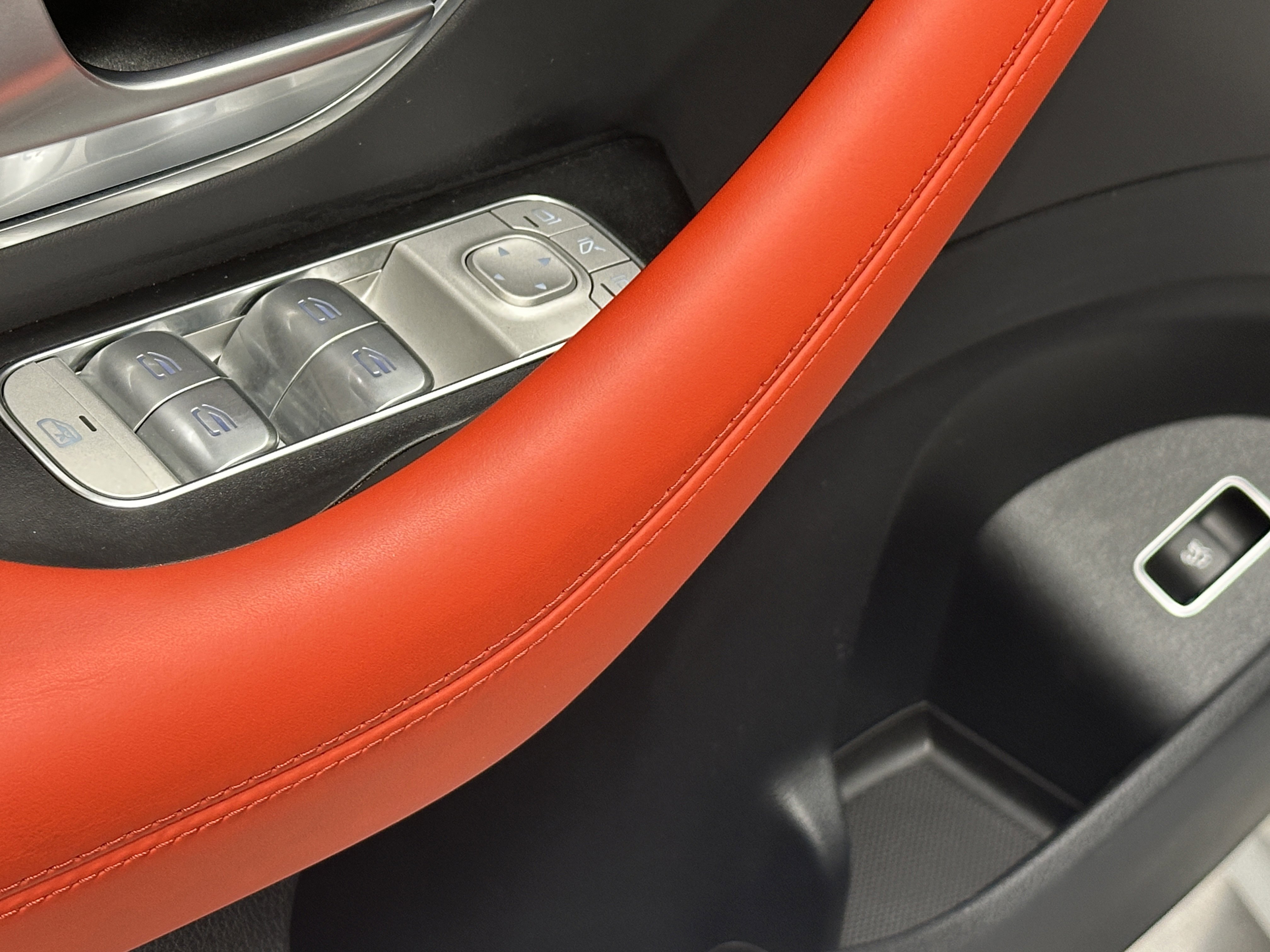 2024 Mercedes Benz GLE AMG 53 4MATIC photo 9