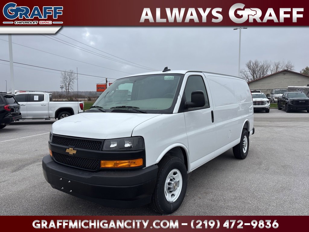 2025 Chevrolet Express Cargo Work Van's photo