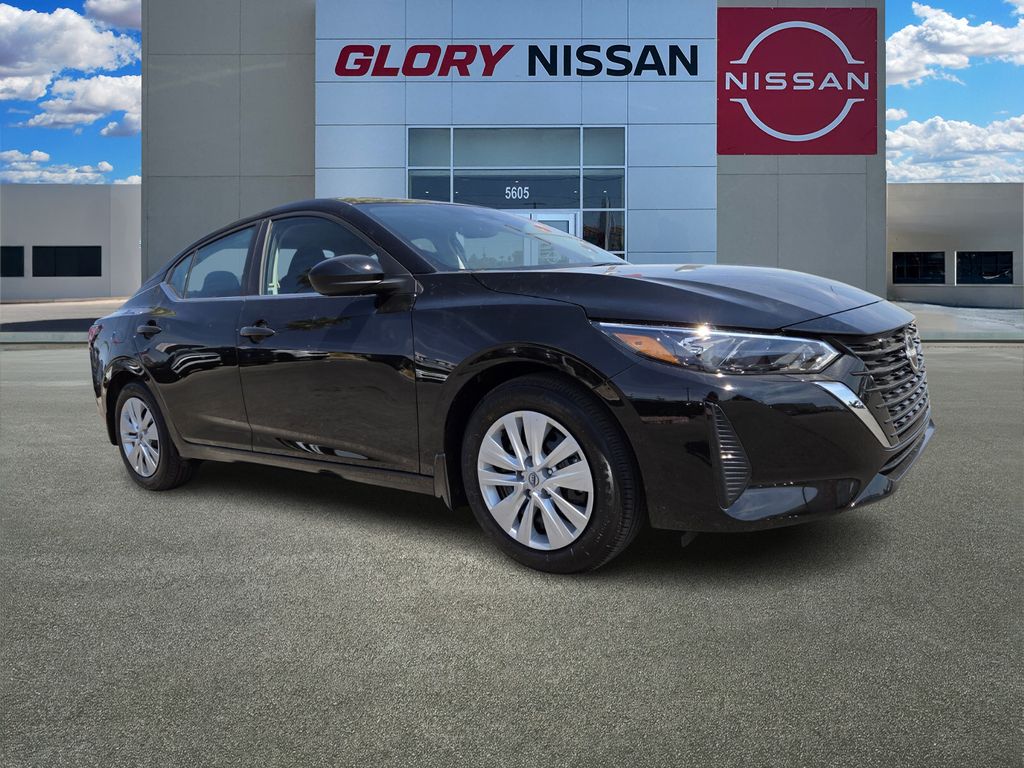 2025 Nissan Sentra S's photo
