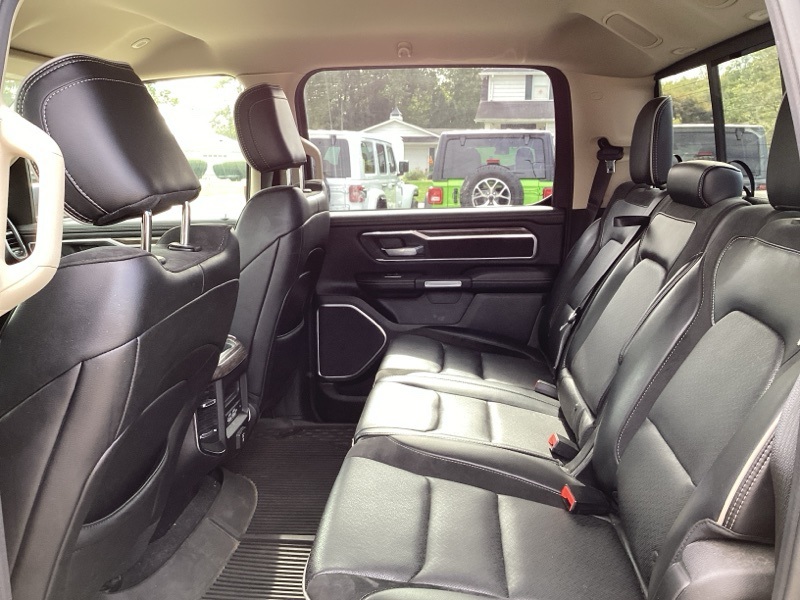 2019 Ram 1500 Laramie photo 13