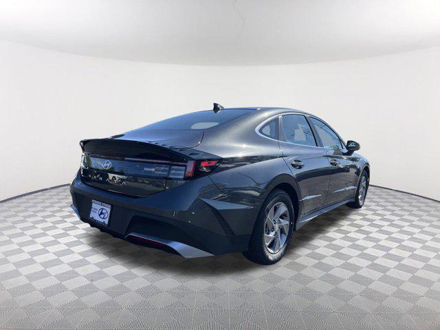 2026 Hyundai Sonata SE photo 5