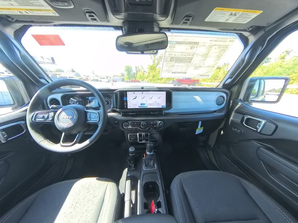 2025 Jeep Gladiator Sport S photo 22