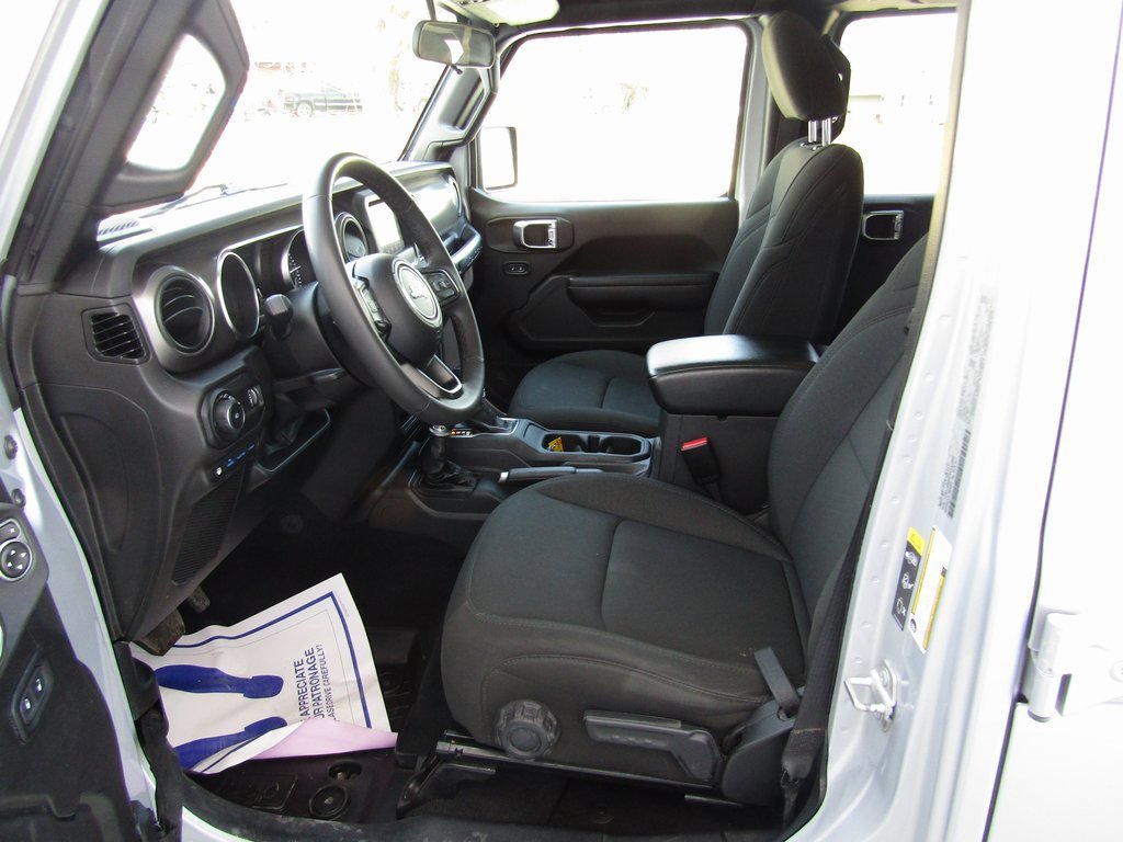 2023 Jeep Wrangler Willys 4xe photo 17