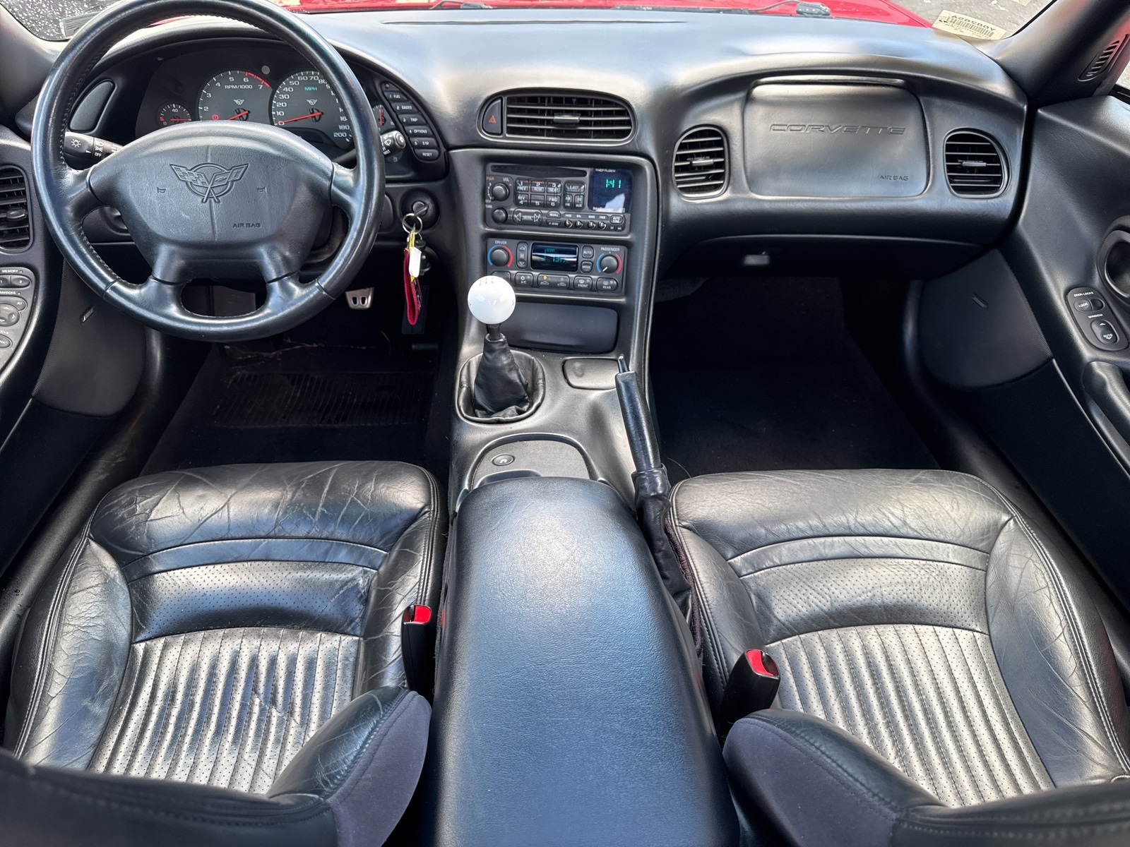 1997 Chevrolet Corvette Base photo 3