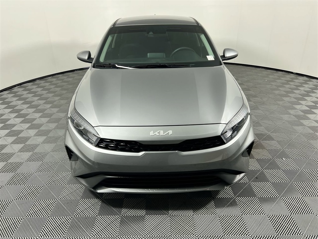 2023 Kia Forte LXS photo 9