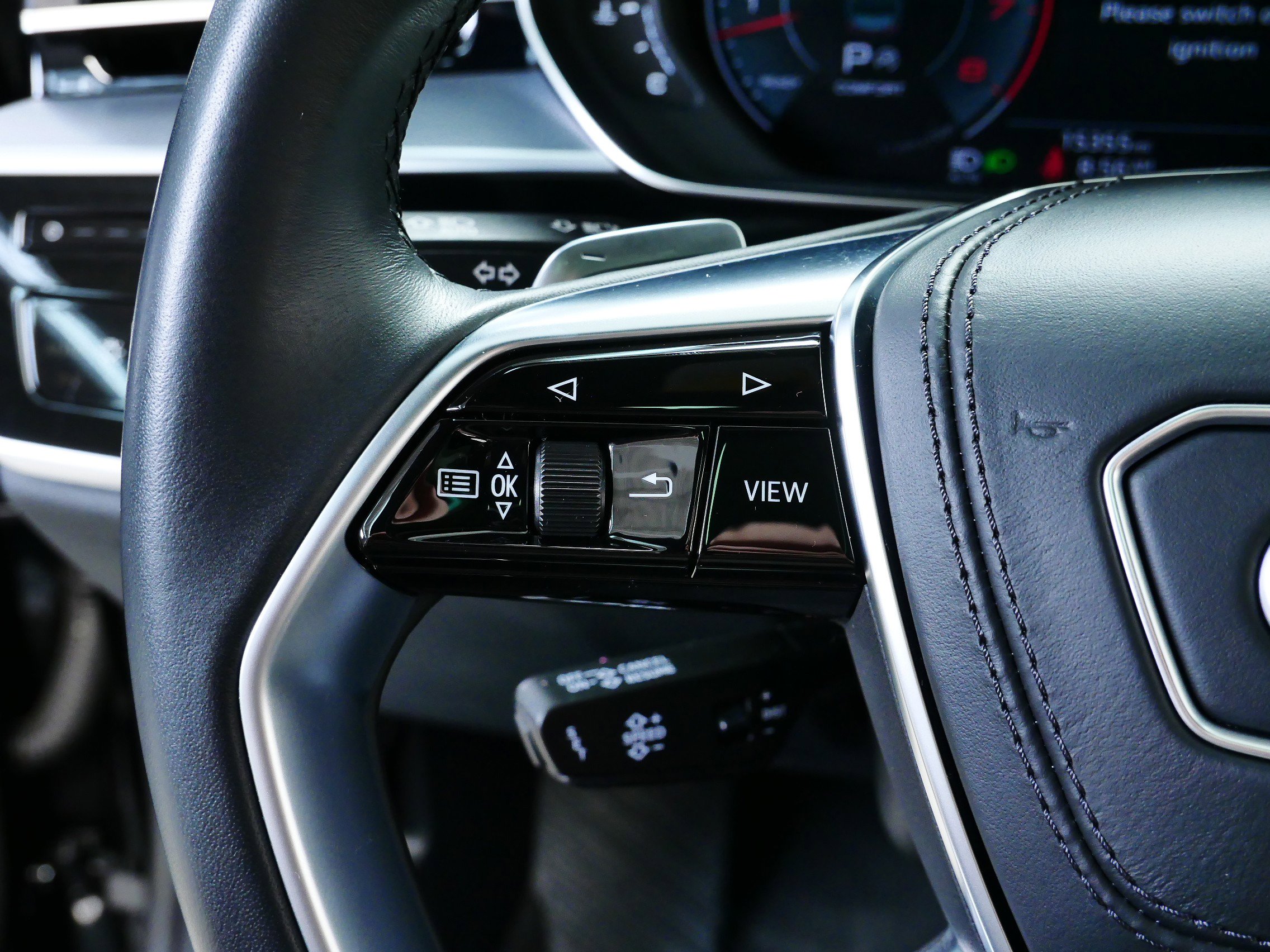 2022 Audi A8 L 55 photo 18