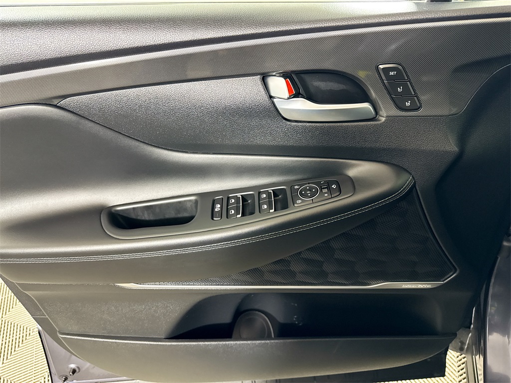 2023 Hyundai Santa Fe Limited photo 27