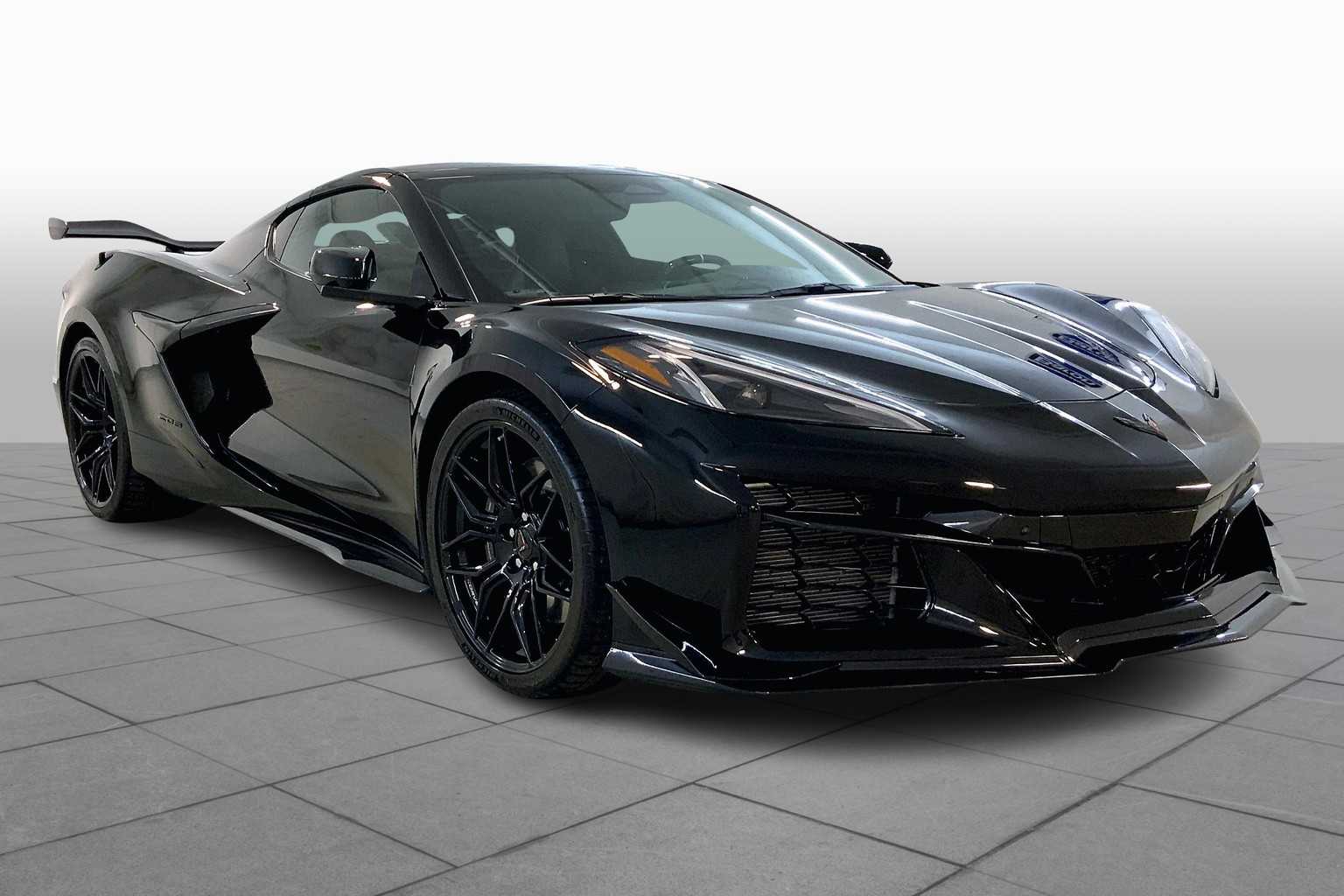 Used 2025 Chevrolet Corvette 3LZ with VIN 1G1YF2D38S5601561 for sale in Kansas City