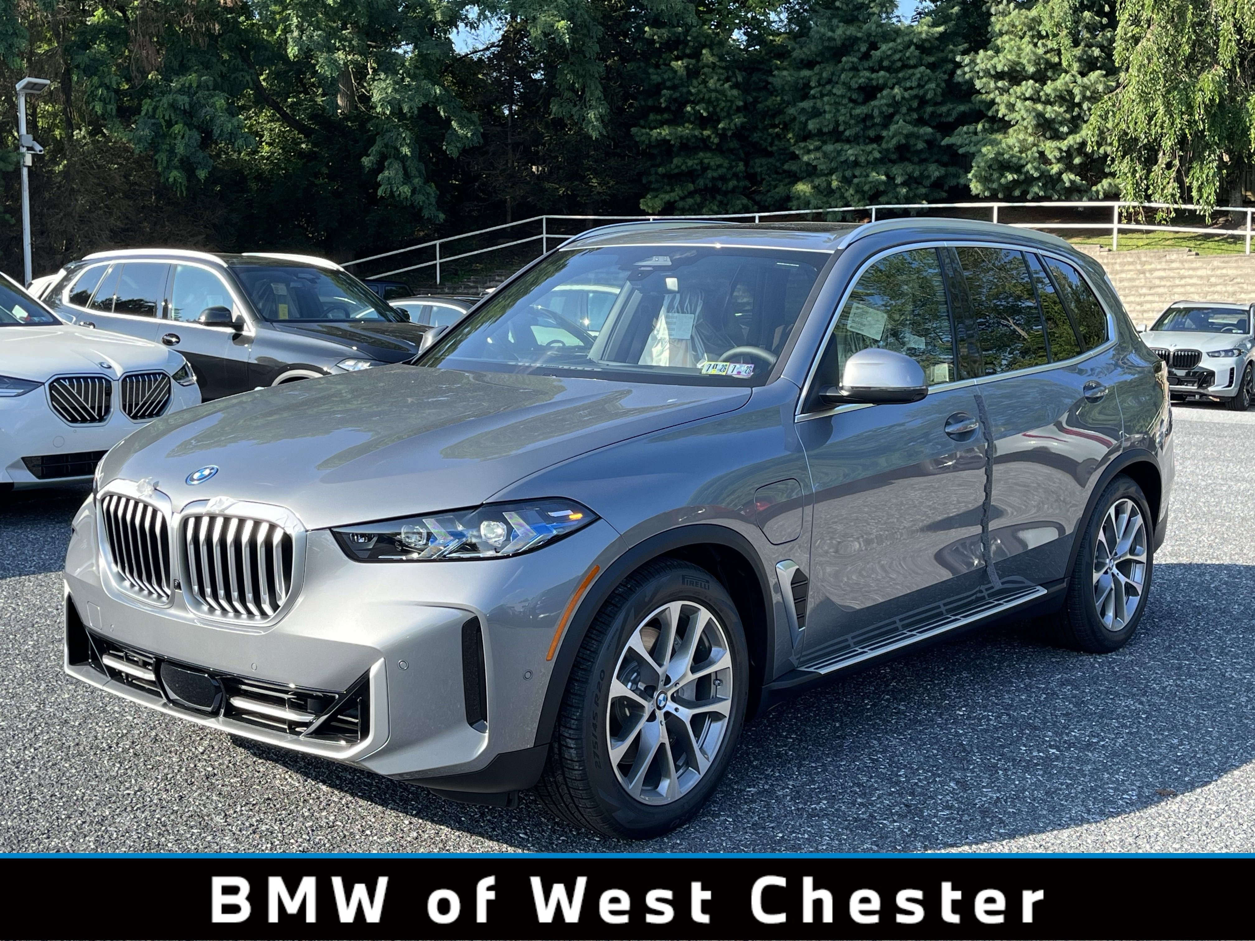 2026 BMW X5 50e's photo