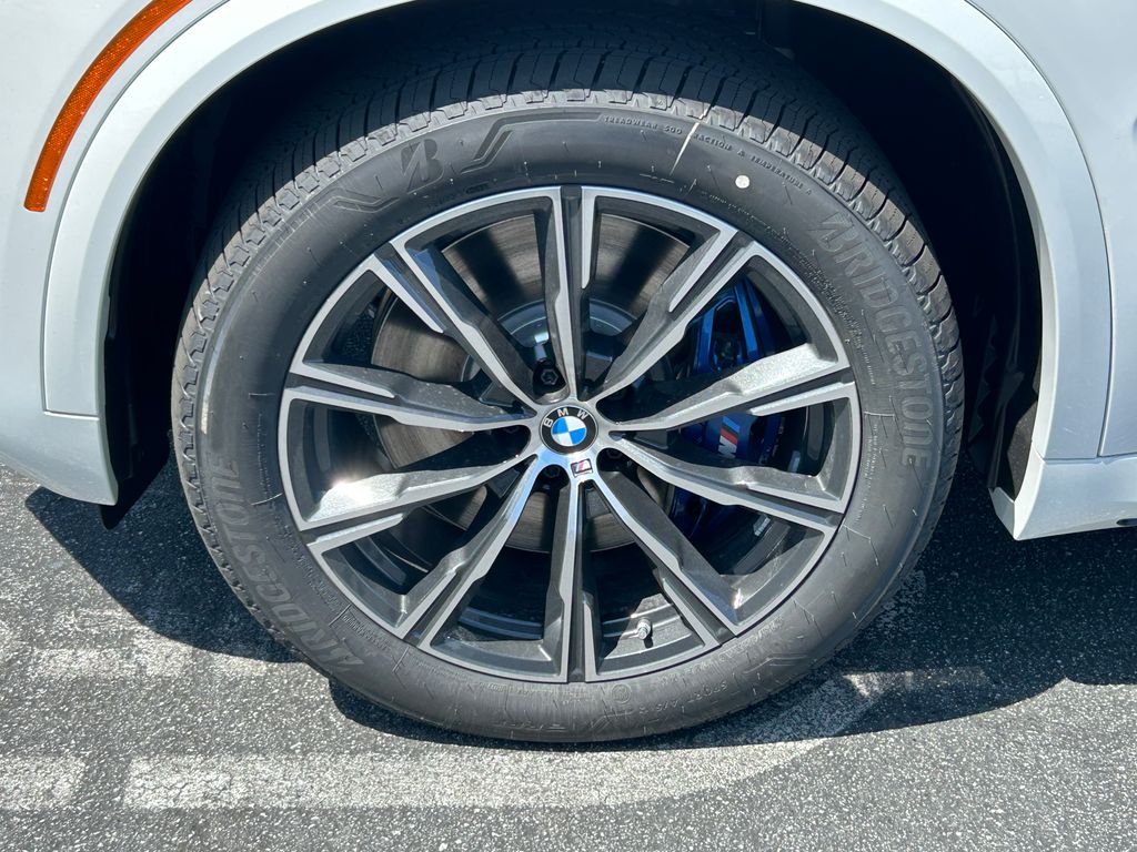 2026 Bmw X5 M60i photo 9