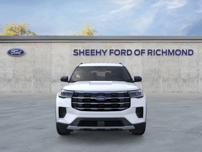 2026 Ford Explorer photo 4