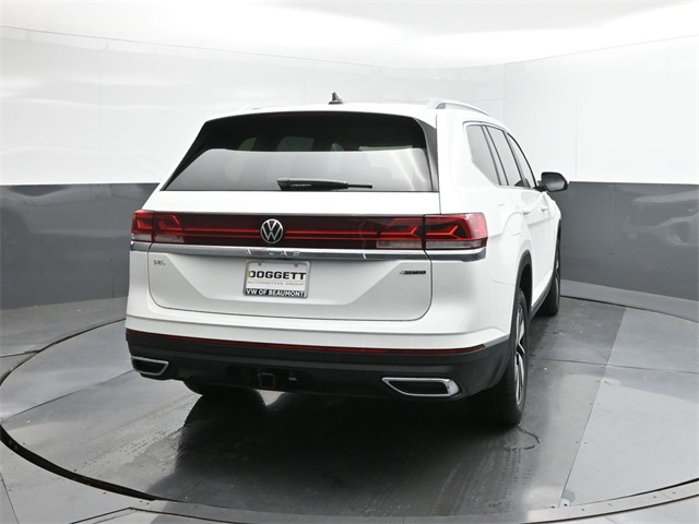 2025 Volkswagen Atlas SEL photo 11