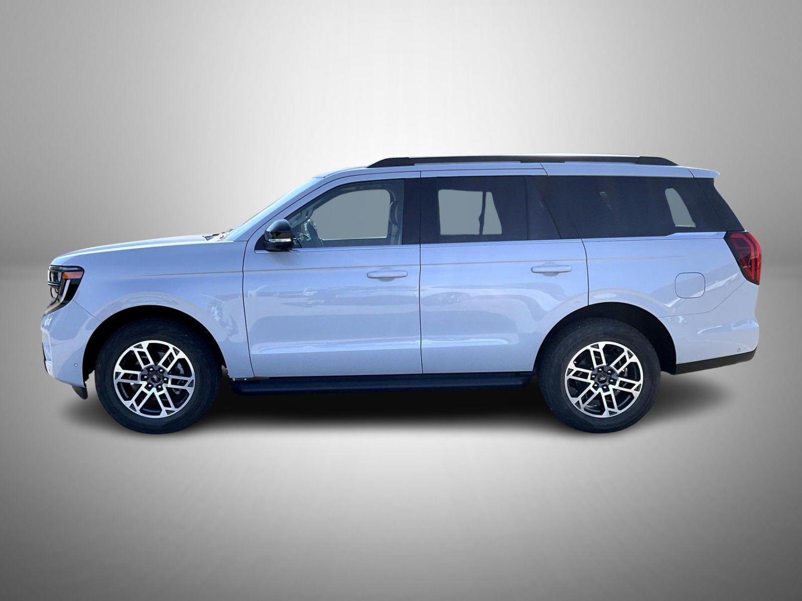 2025 Ford Expedition photo 8