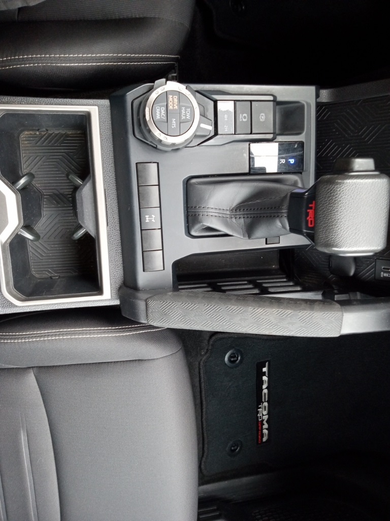 2024 Toyota Tacoma TRD Off-Road photo 39