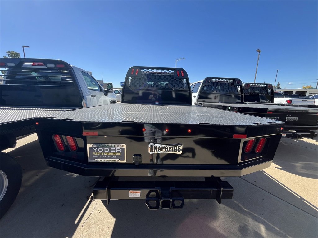 2025 Chevrolet Silverado 3500HD Work Truck photo 3