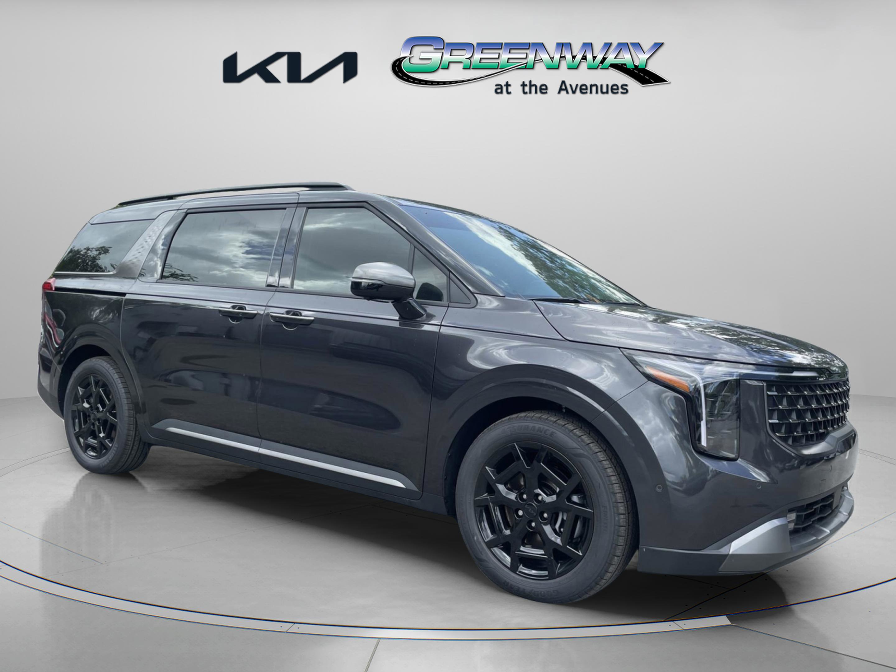 2026 Kia Carnival SX's photo