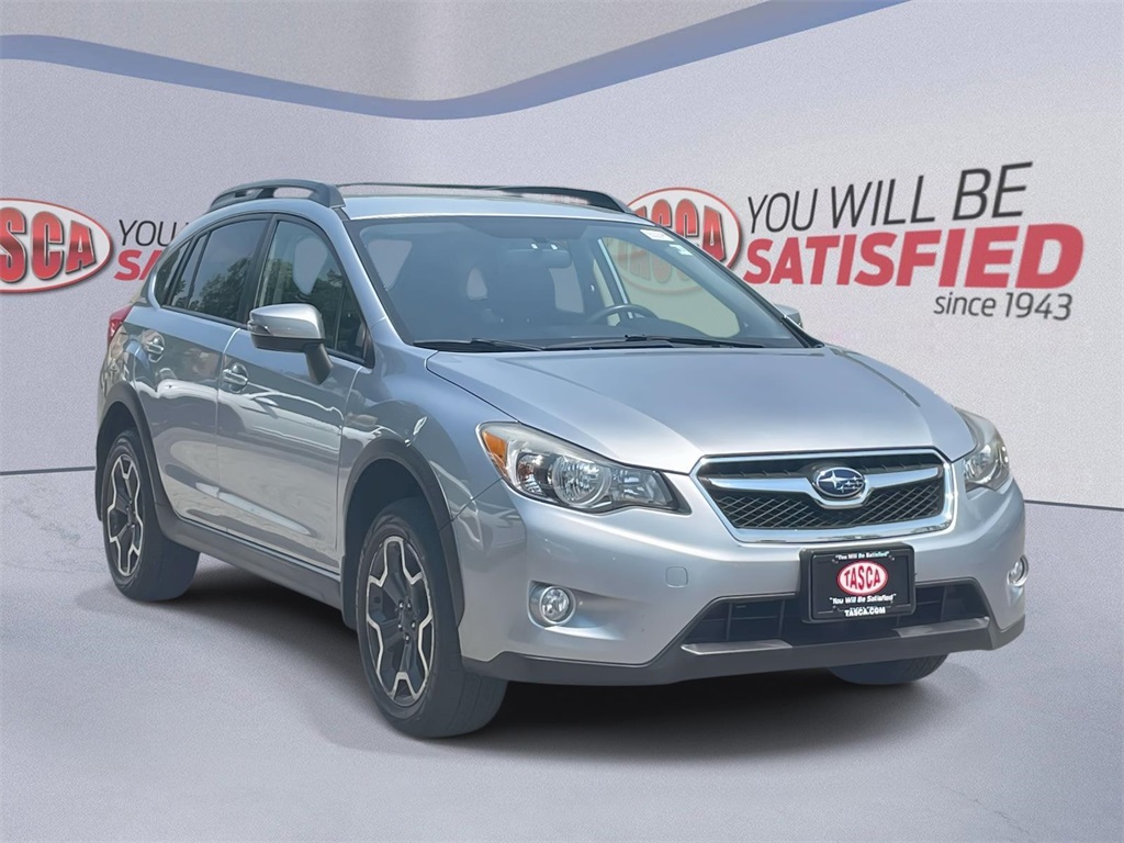 Used 2015 Silver Subaru 2.0i Limited image 1