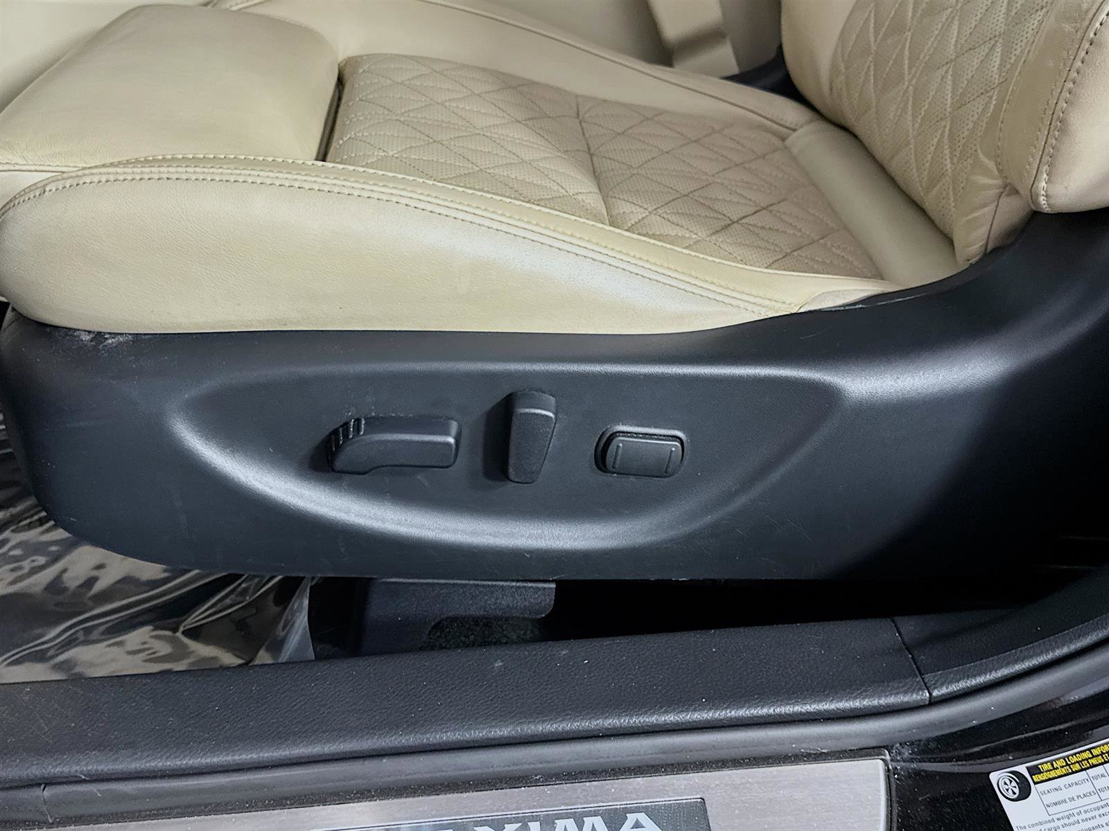 2018 Nissan Maxima Platinum photo 22