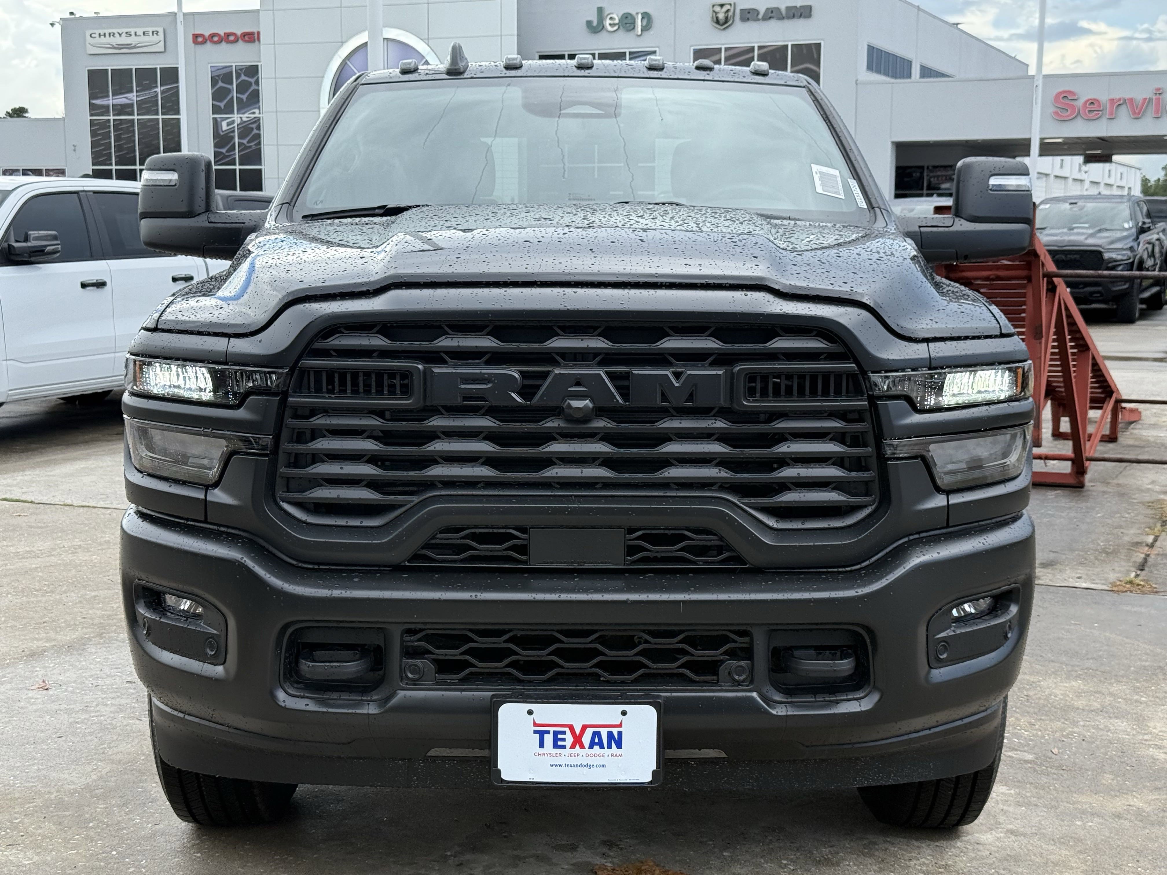 2026 Ram 2500 Tradesman photo 3