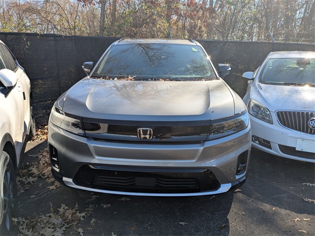 2024 Honda Prologue Touring photo 2