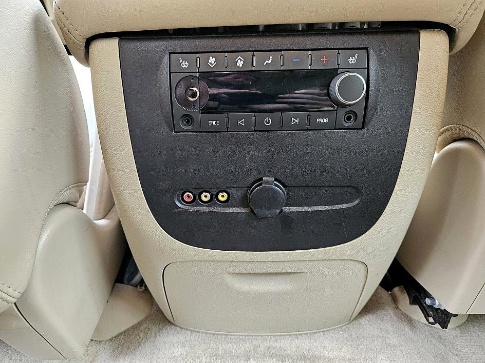 2014 Gmc Yukon XL Denali photo 12