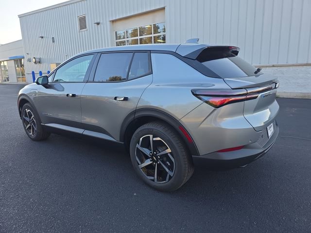 2026 Chevrolet Equinox EV 1LT photo 3