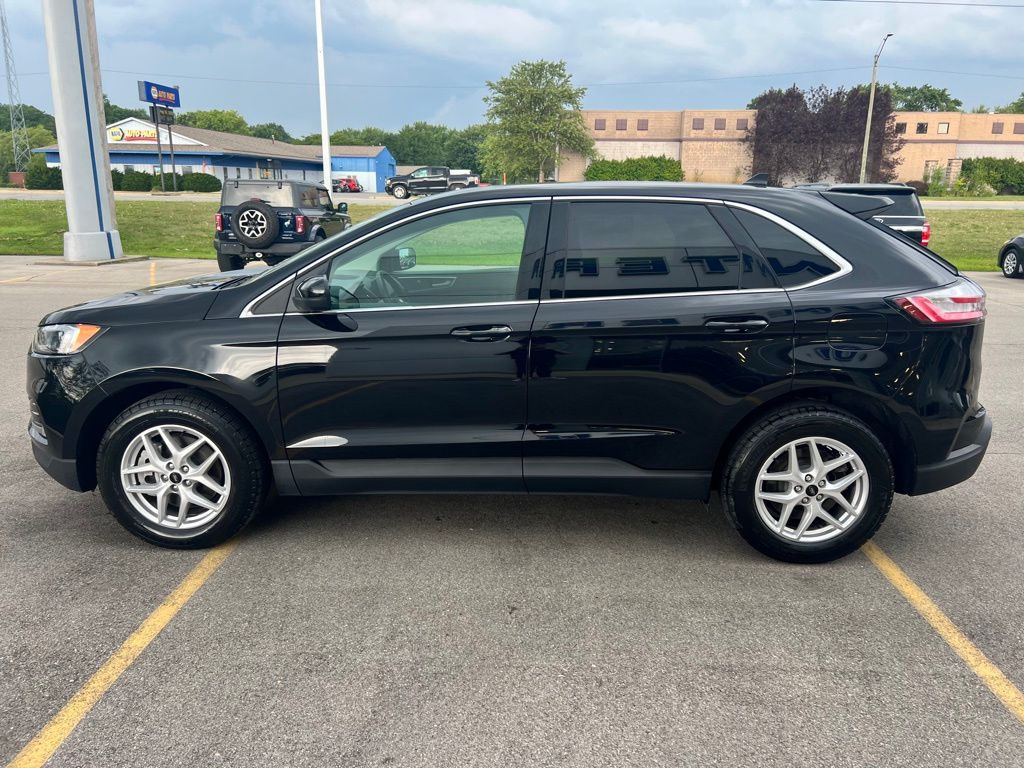 2024 Ford Edge SEL photo 34