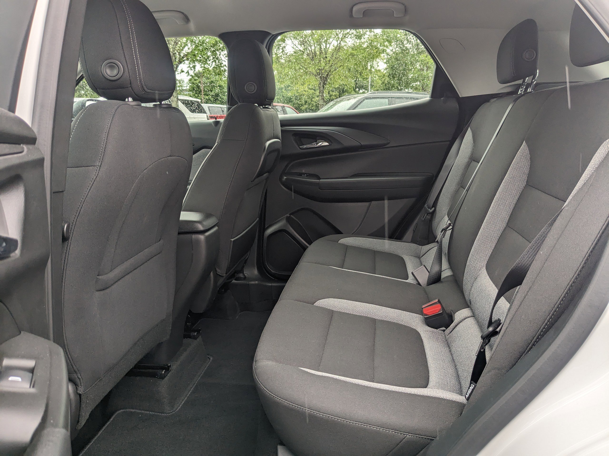 2025 Chevrolet Trailblazer LS photo 12