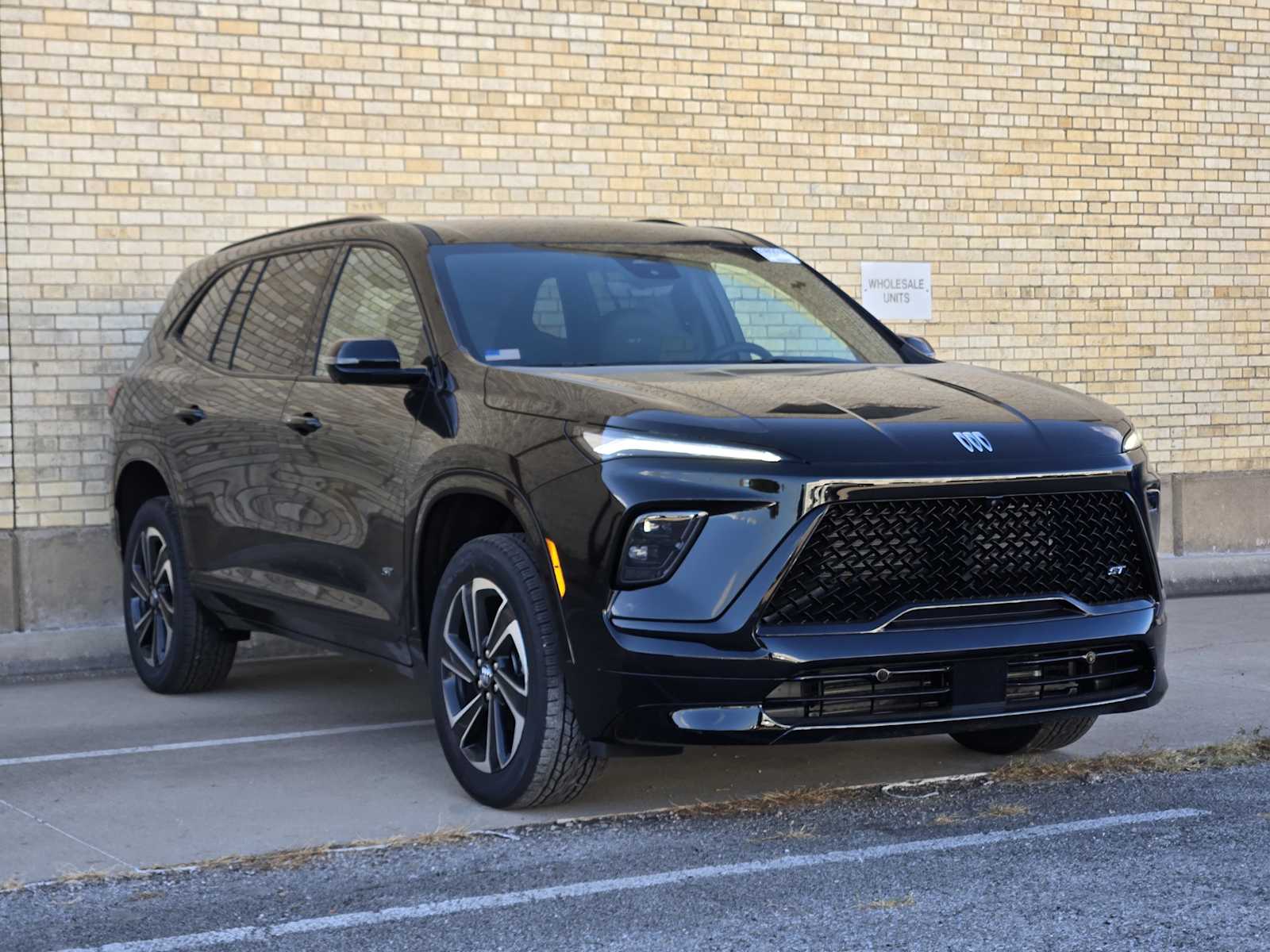 2026 Buick Enclave Sport Touring photo 2