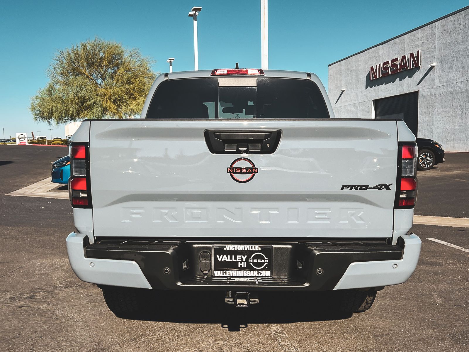 2023 Nissan Frontier PRO-4X photo 6