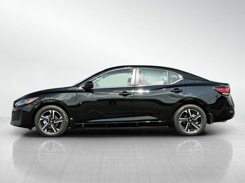 2025 Nissan Sentra SV photo 3