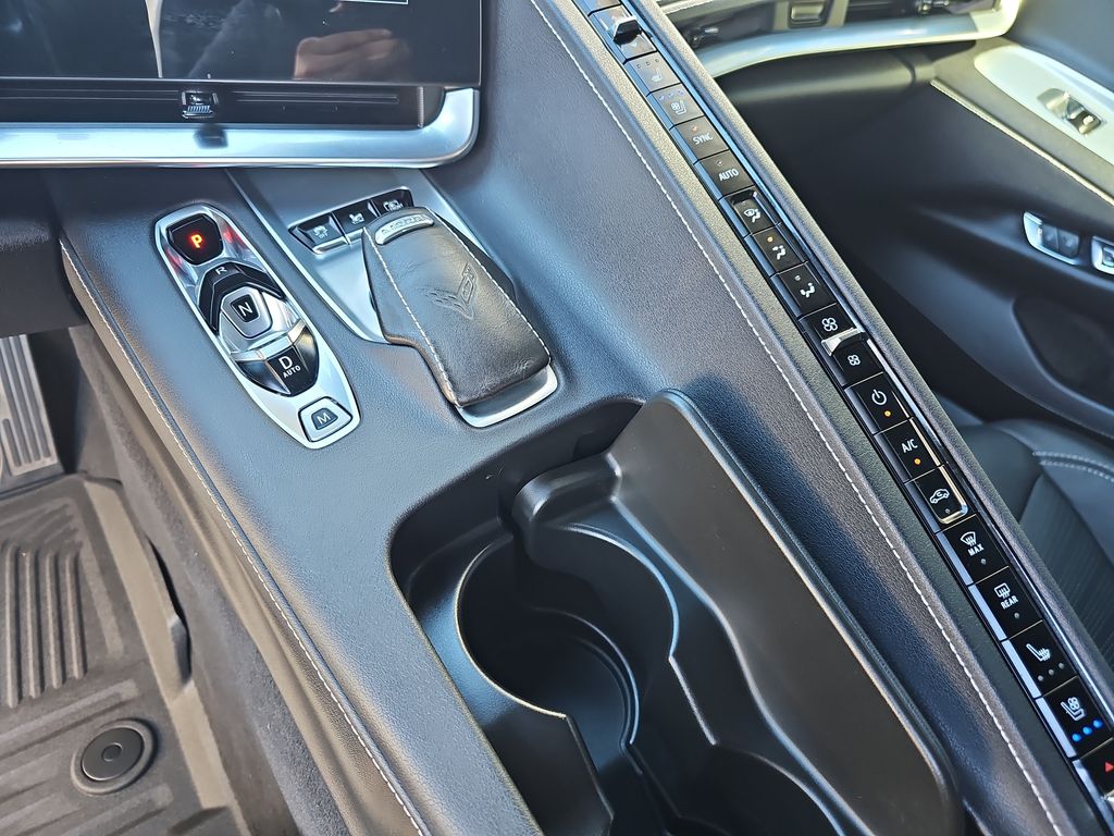 2021 Chevrolet Corvette Stingray 2LT photo 22