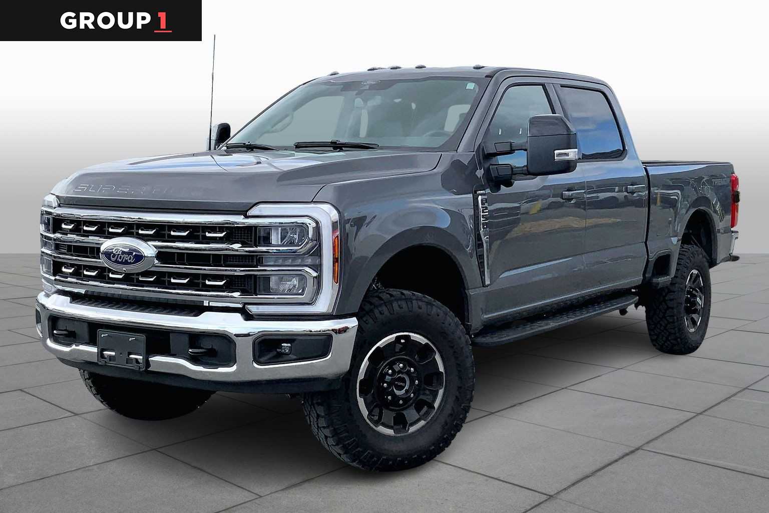 2025 Ford F-250 Super Duty Lariat's photo