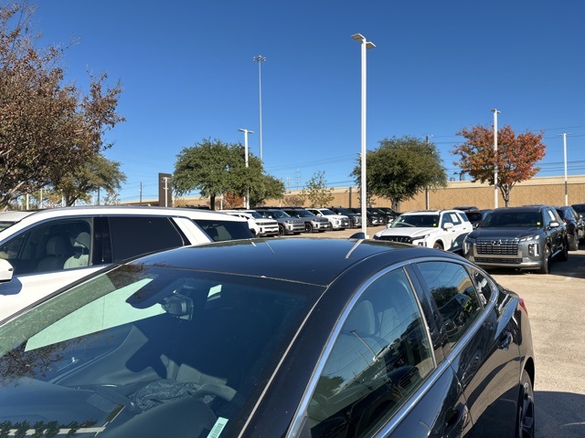 2020 Chevrolet Malibu 1LT photo 2