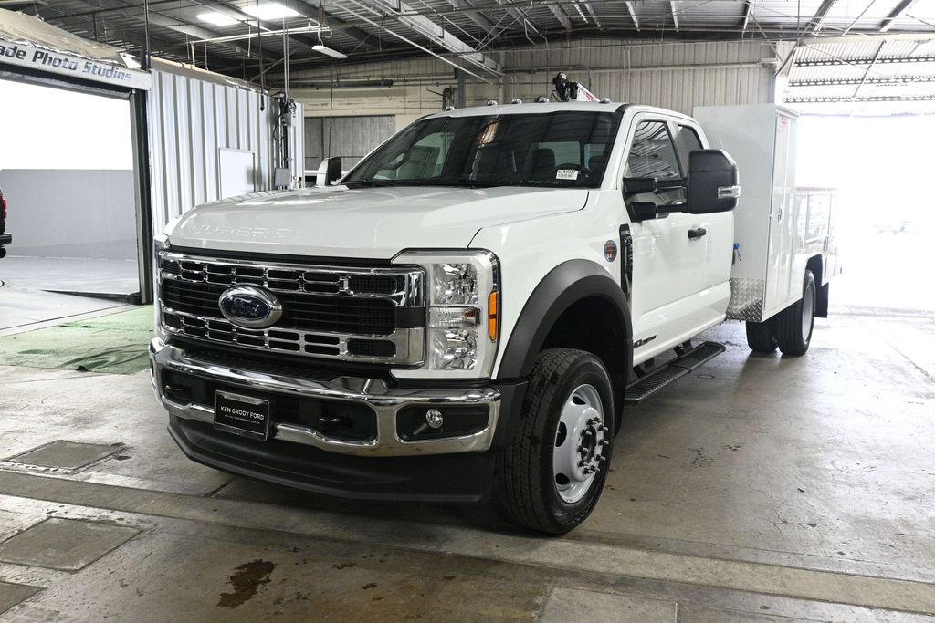 2024 Ford F-550 XL photo 2