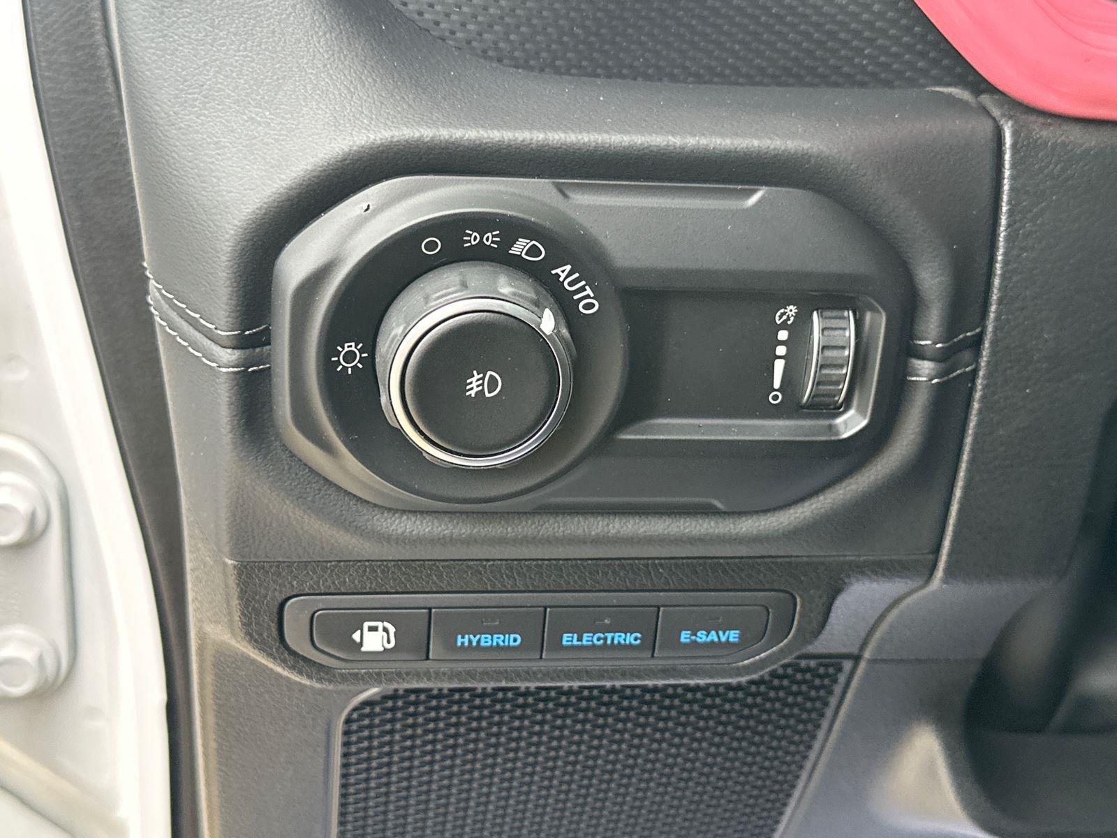 2024 Jeep Wrangler 4xe Rubicon photo 11