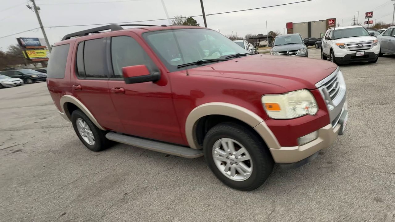 2010 Ford Explorer Eddie Bauer's photo