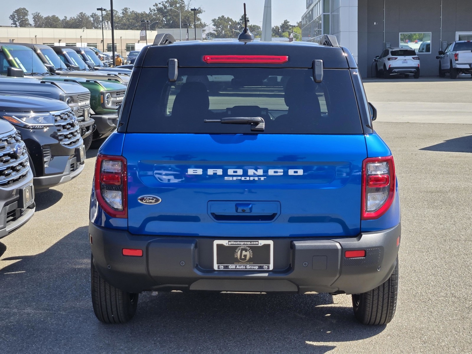 2025 Ford Bronco Sport Outer Banks photo 5