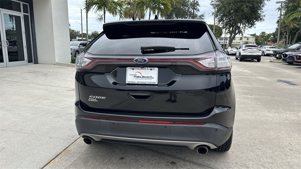 2017 Ford Edge Titanium photo 24
