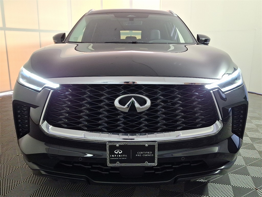 2025 Infiniti QX60 Luxe photo 2