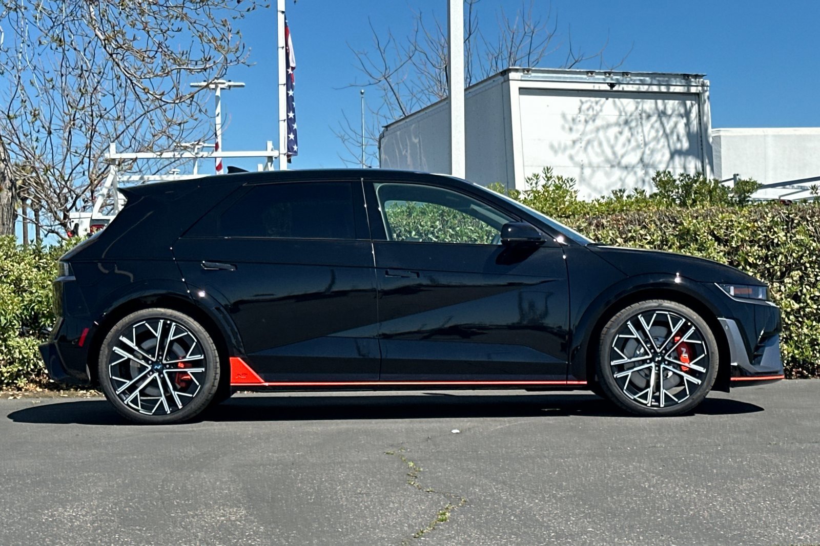 2025 Hyundai Ioniq 5 N photo 3
