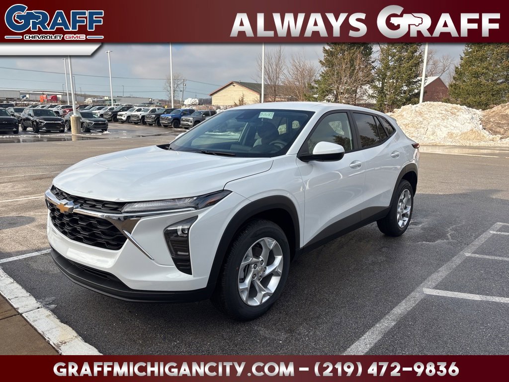 2026 Chevrolet Trax LS's photo