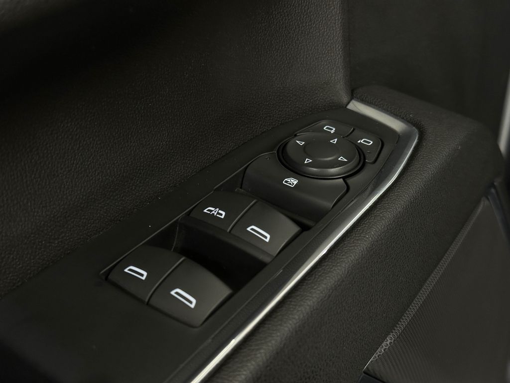 2023 Chevrolet Silverado 1500 LT photo 20